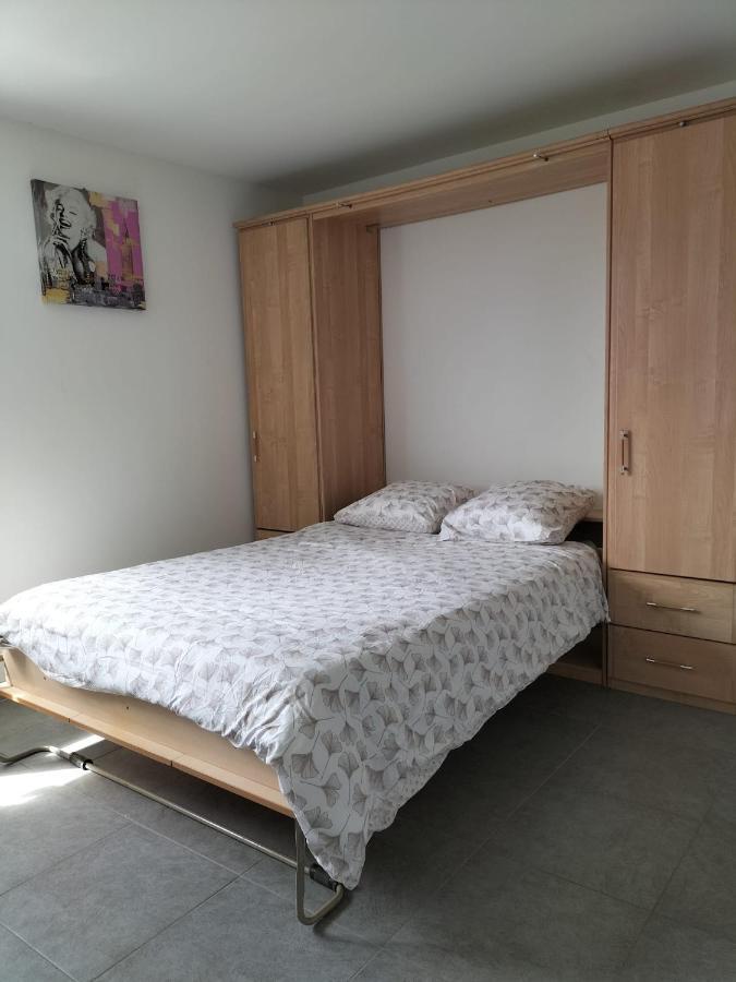 2 Sdb - 2 Chambres - 1 Lit D'Appoint Enfants Montaigu-Vendee Exterior photo
